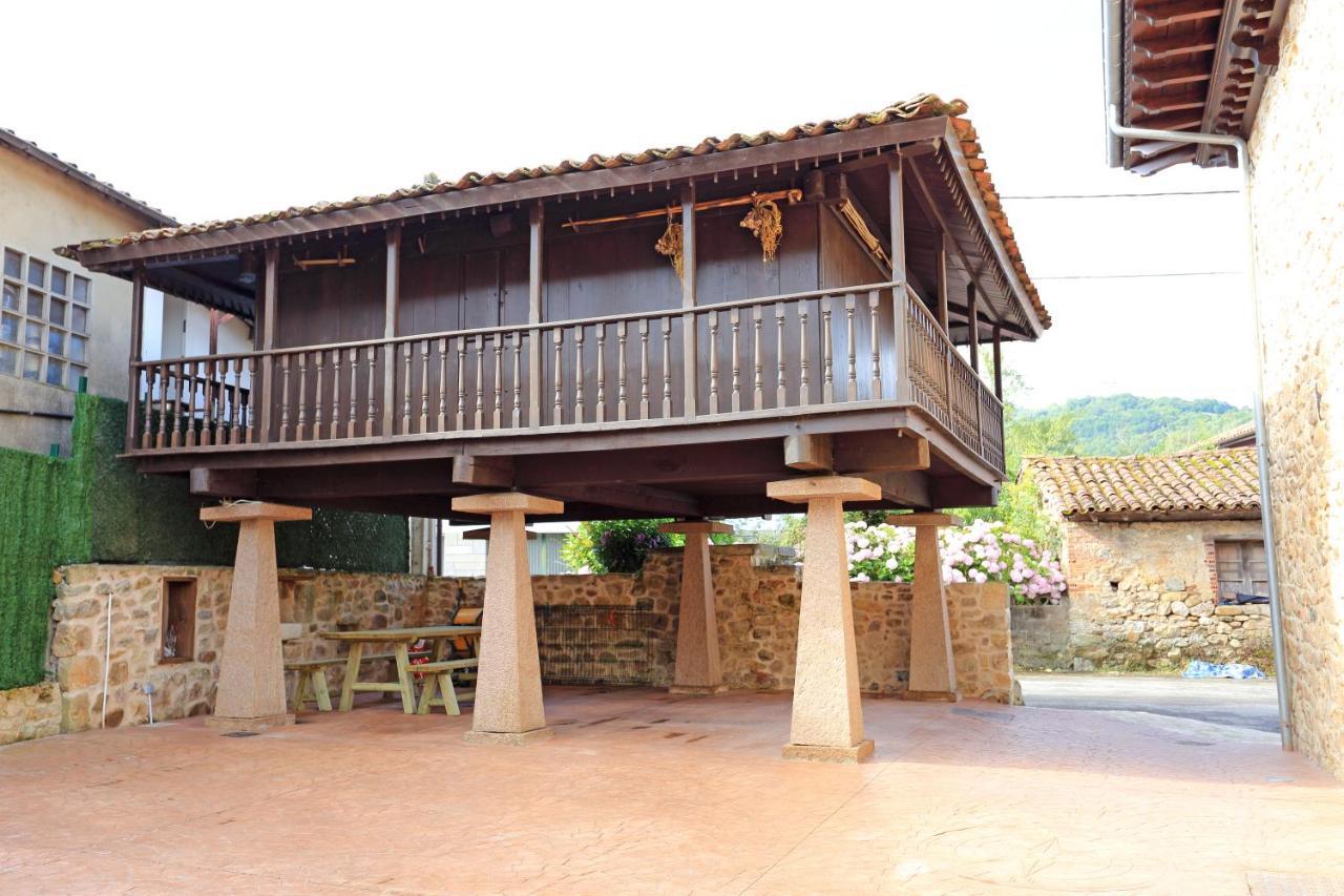 Onís Los Campos Vivienda Vacacional מראה חיצוני תמונה
