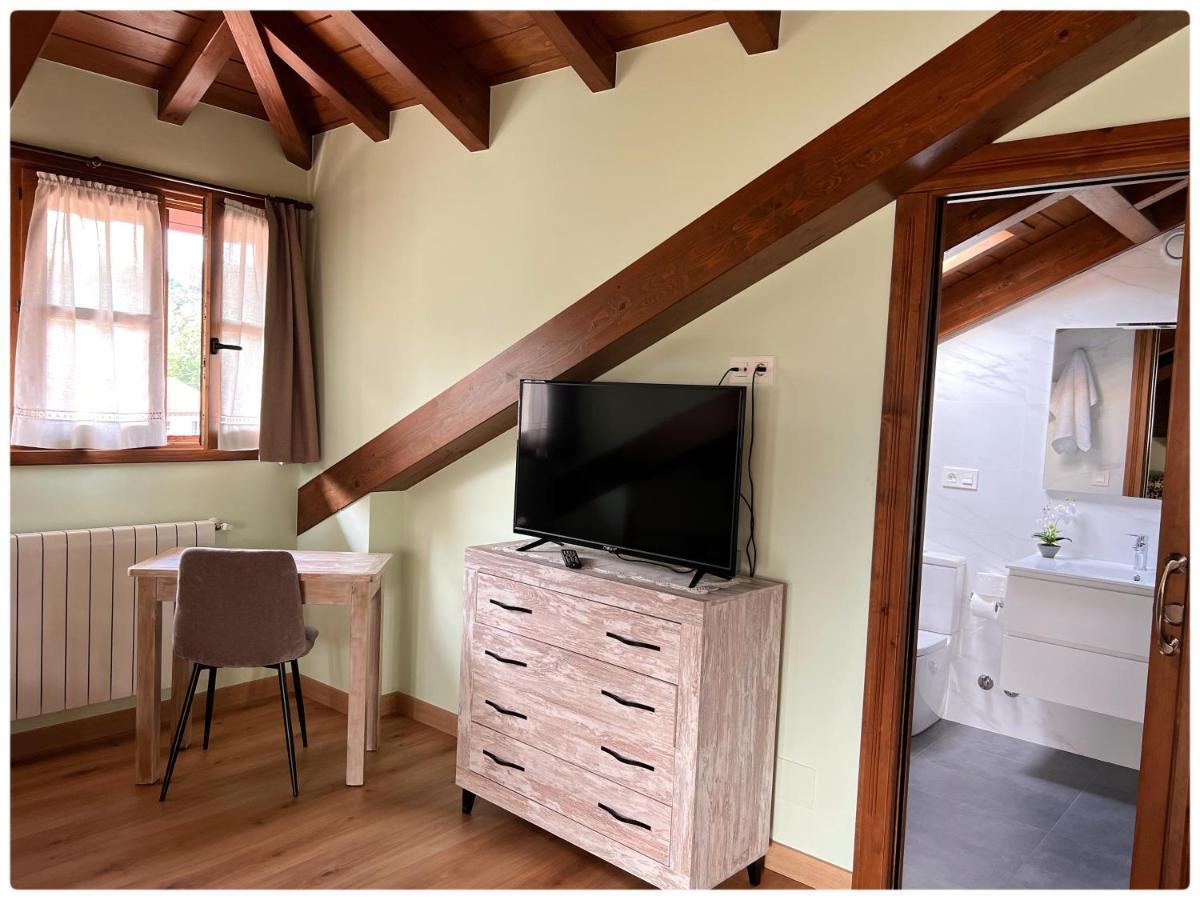 Onís Los Campos Vivienda Vacacional מראה חיצוני תמונה